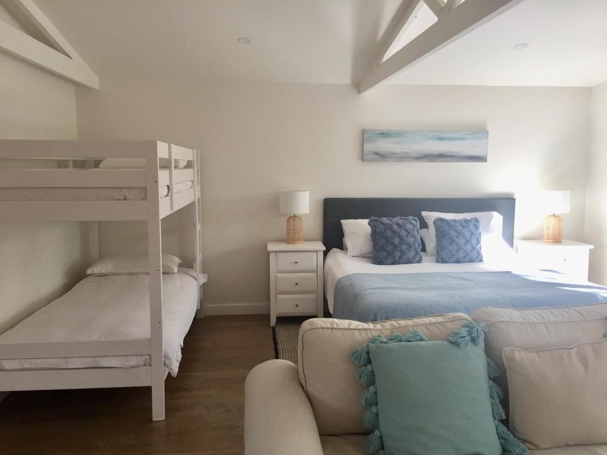 Bijoux Beach House Freshwater Экстерьер фото